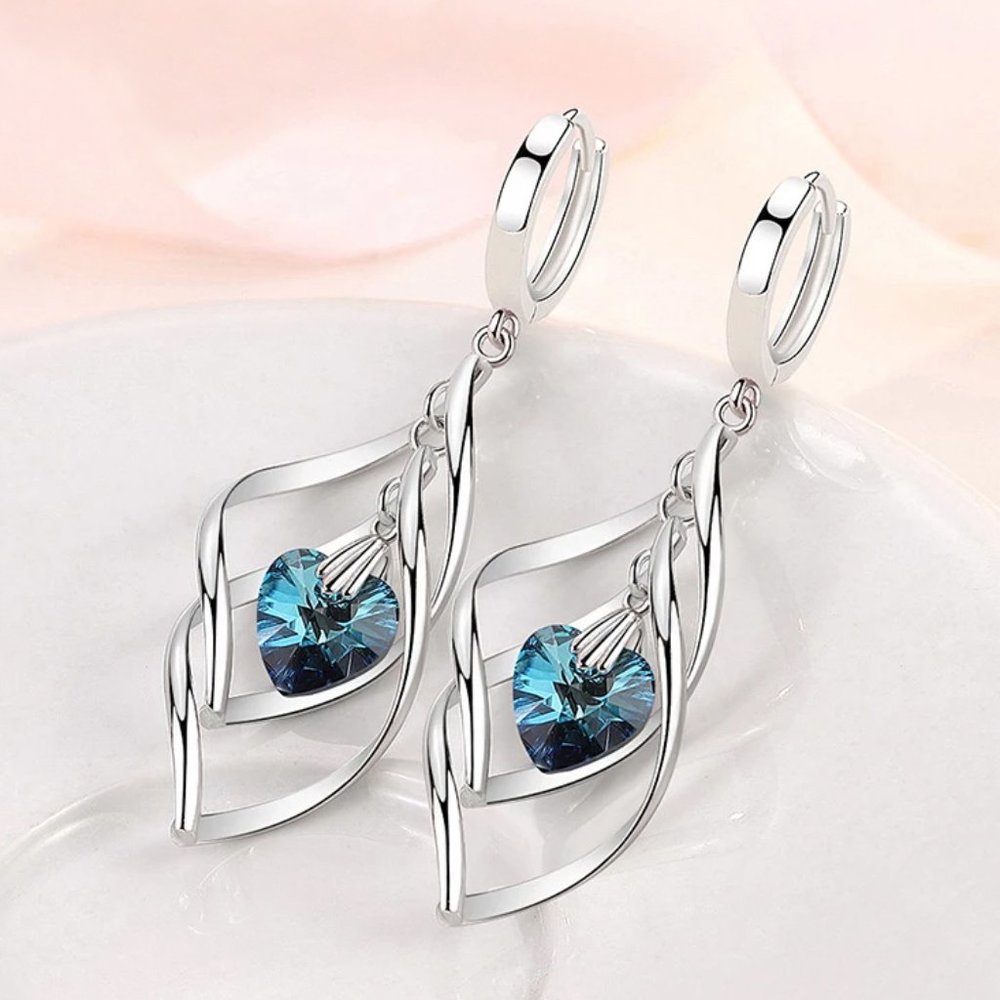 Silver earrings with Sapphire blue stones. - Picture 3 of 3